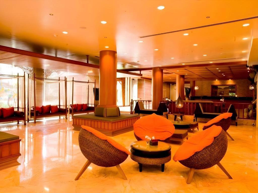 Jolly & Hotel 3*